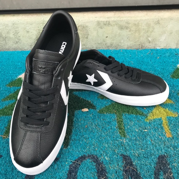 converse leather one star trainers